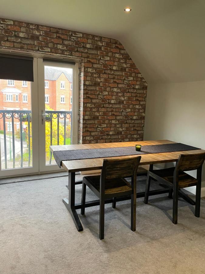 Spacious Apartment Nec Bhx Solihull Eksteriør billede