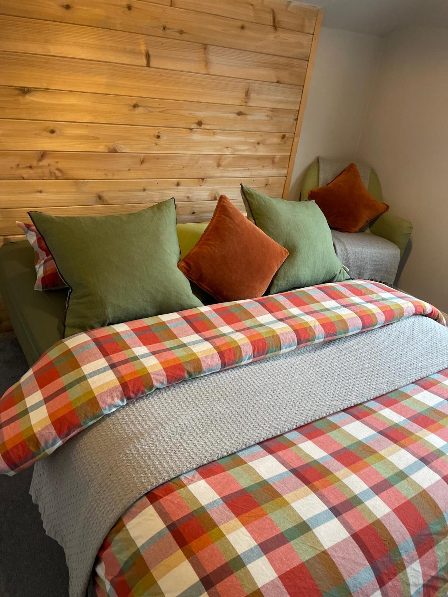 Spacious Apartment Nec Bhx Solihull Eksteriør billede